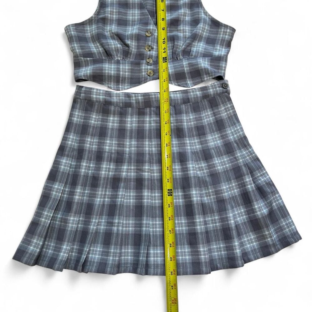 Aeropostale Women's Blue Plaid Skirt and Vest Set - Picture 3 of 6